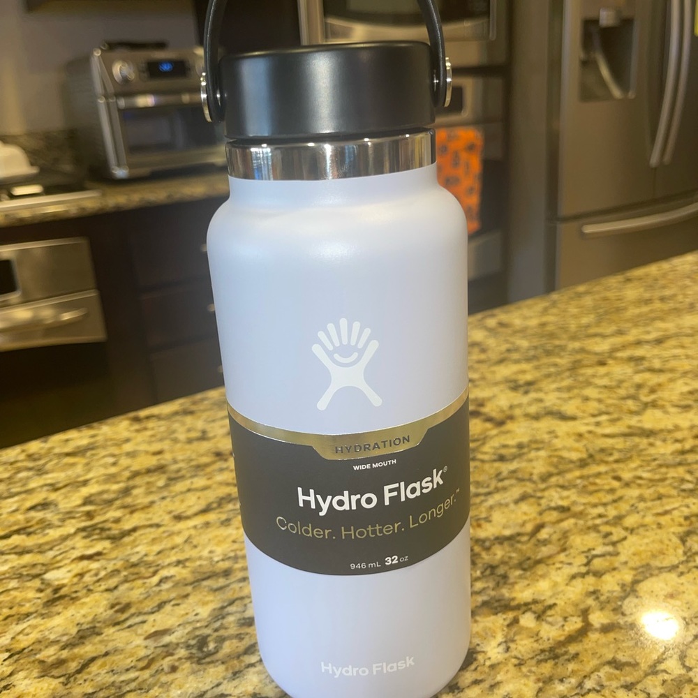 32oz Hydro Flask in Fog